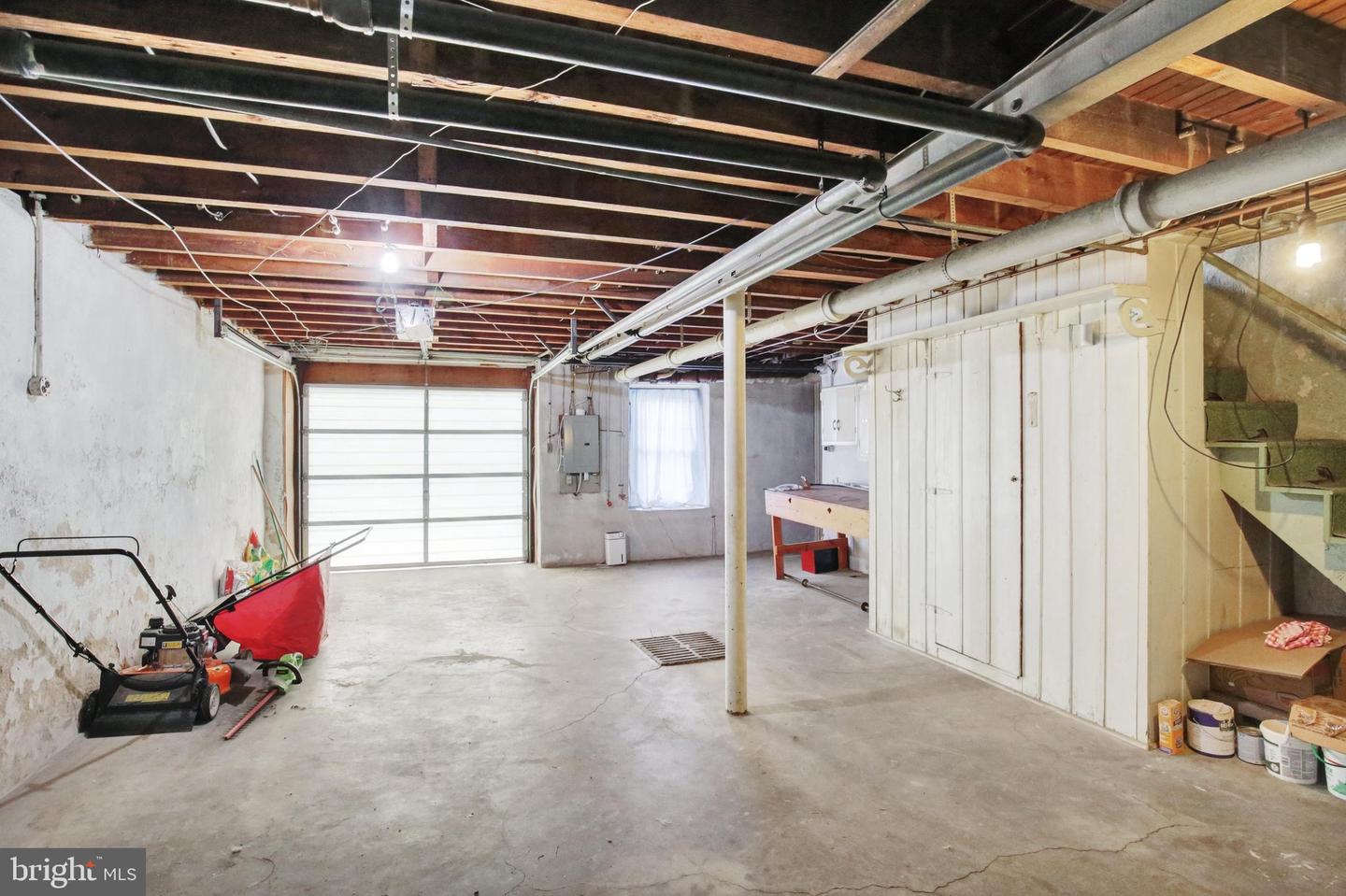 1608 Olive St Property Photo 24