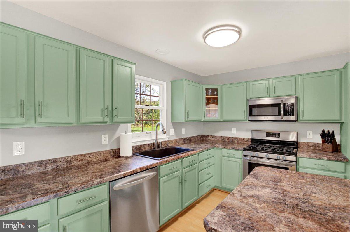 131 Quarry View Dr Property Photo 14