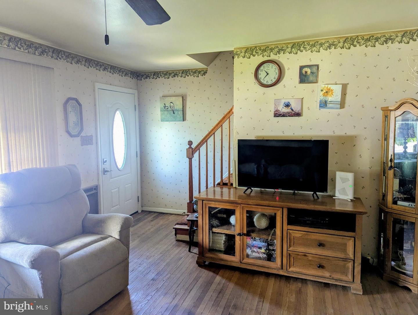 3315 Gray St Property Photo 2