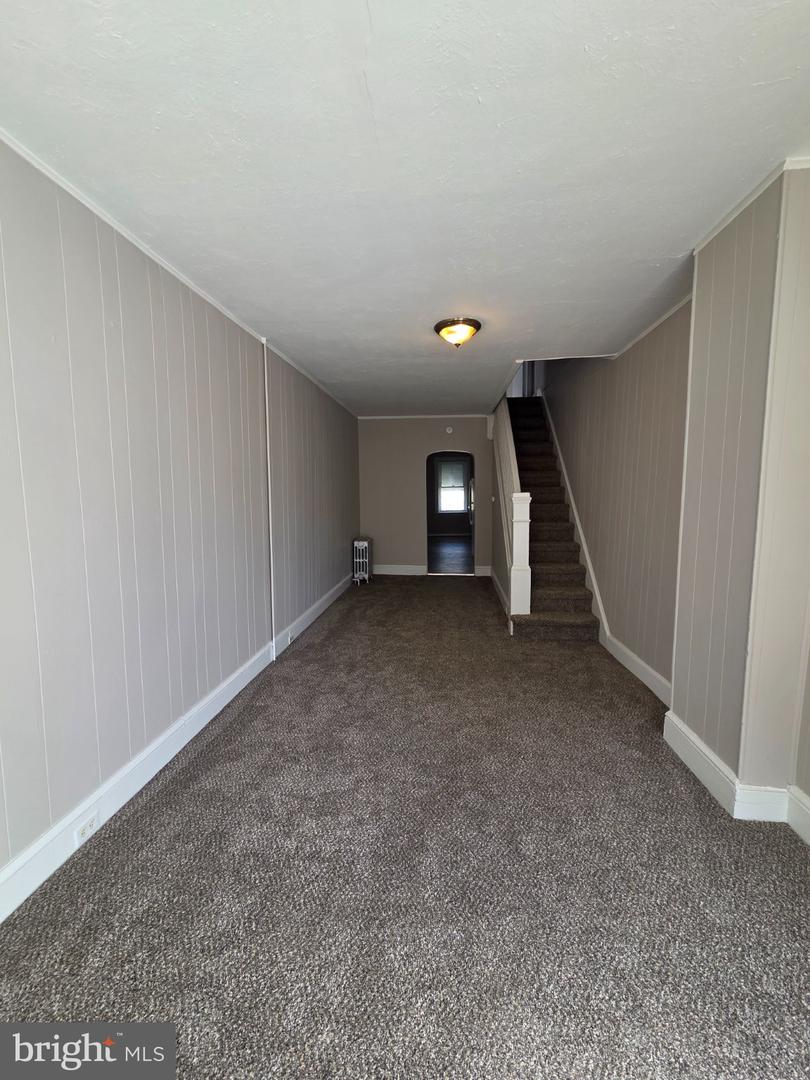 510 Maple St Property Photo 4