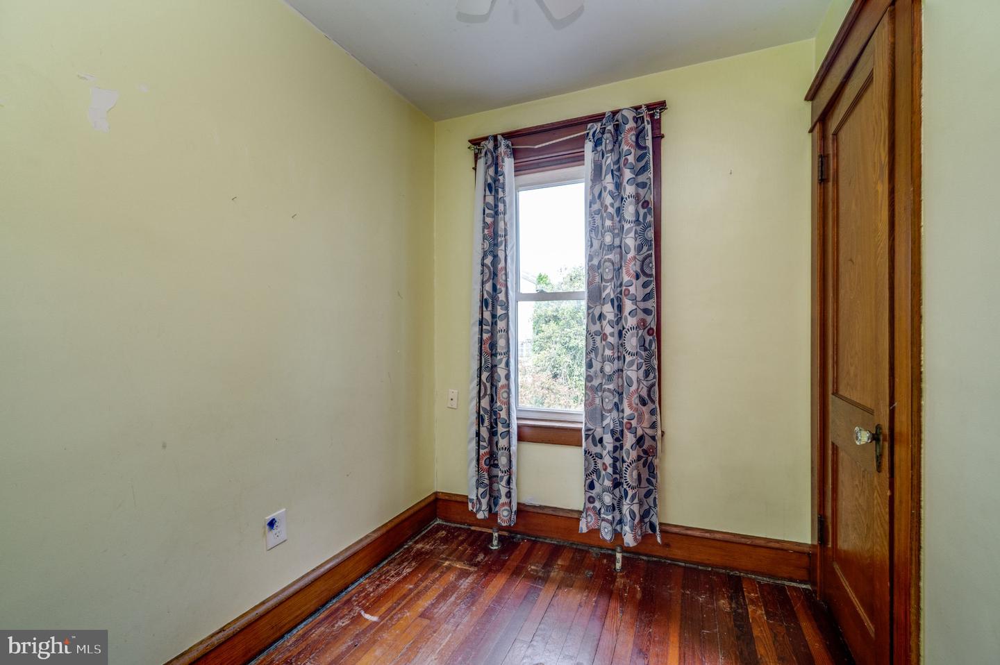 711 Greenway Tc Ter Property Photo 15