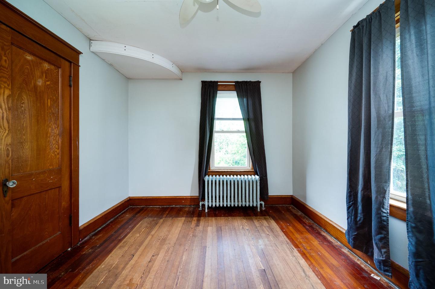 711 Greenway Tc Ter Property Photo 16