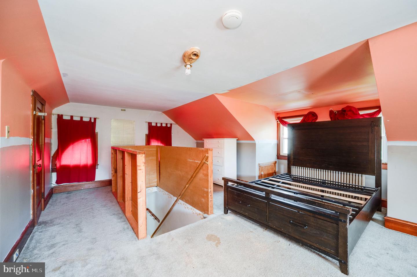 711 Greenway Tc Ter Property Photo 27