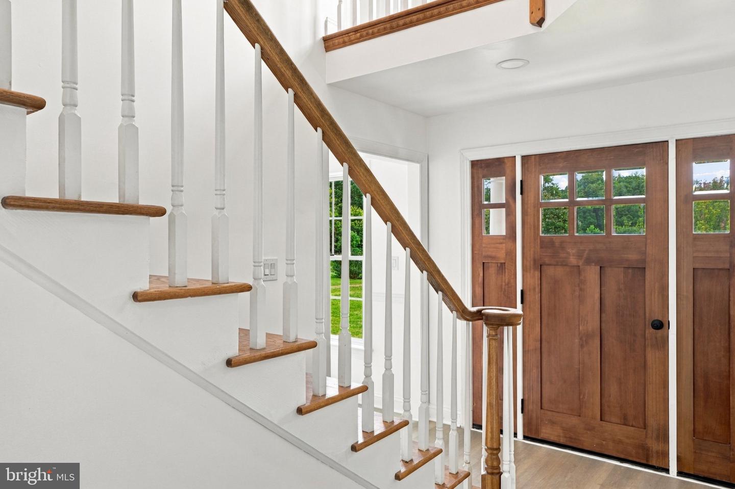 4 Schoolhouse Ln Property Photo 12