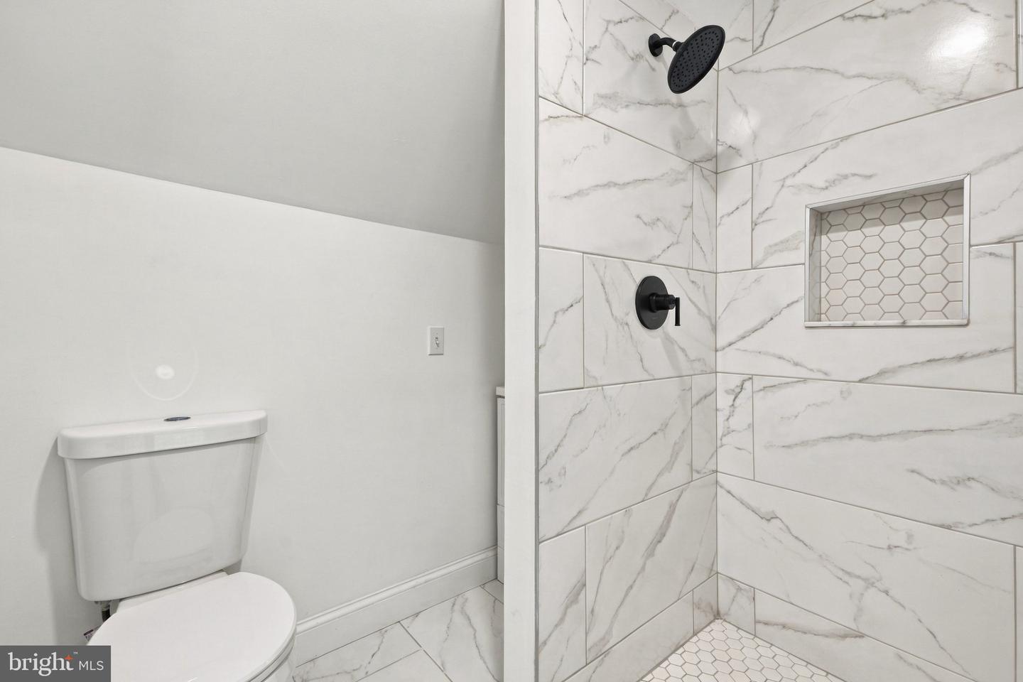 4 Schoolhouse Ln Property Photo 57