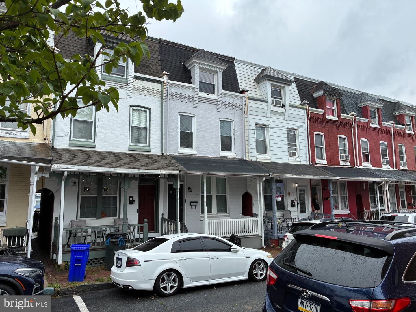 833 ROSE ST Property Photo 1