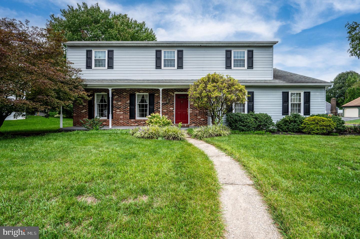 820 Apple Dr Property Photo 1