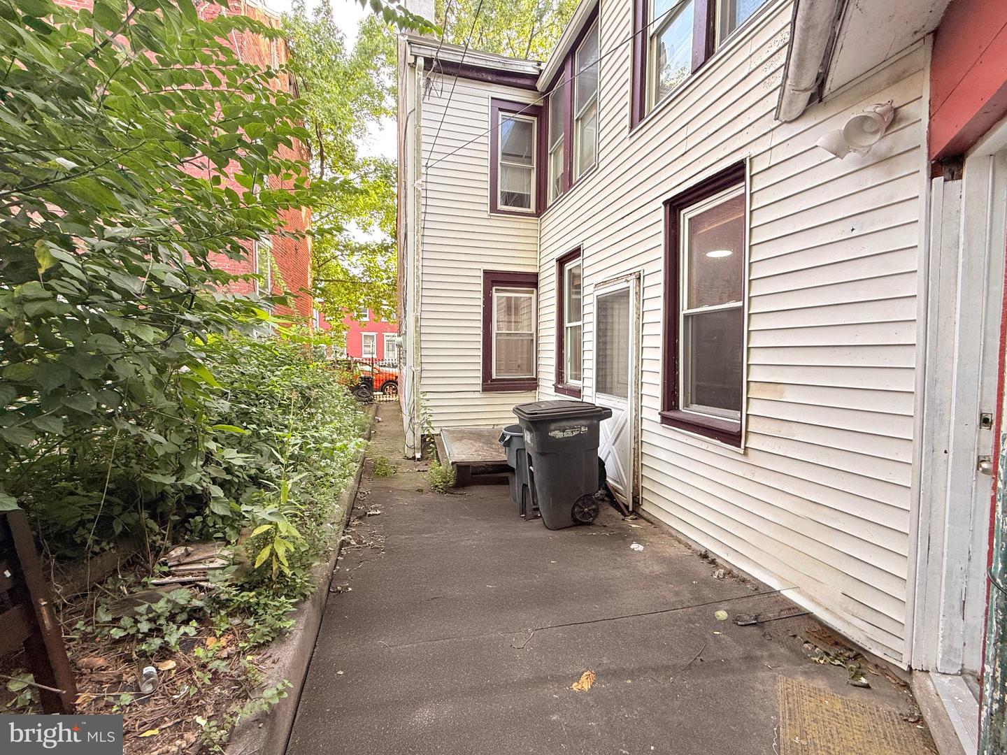 431 Pine St Property Photo 22