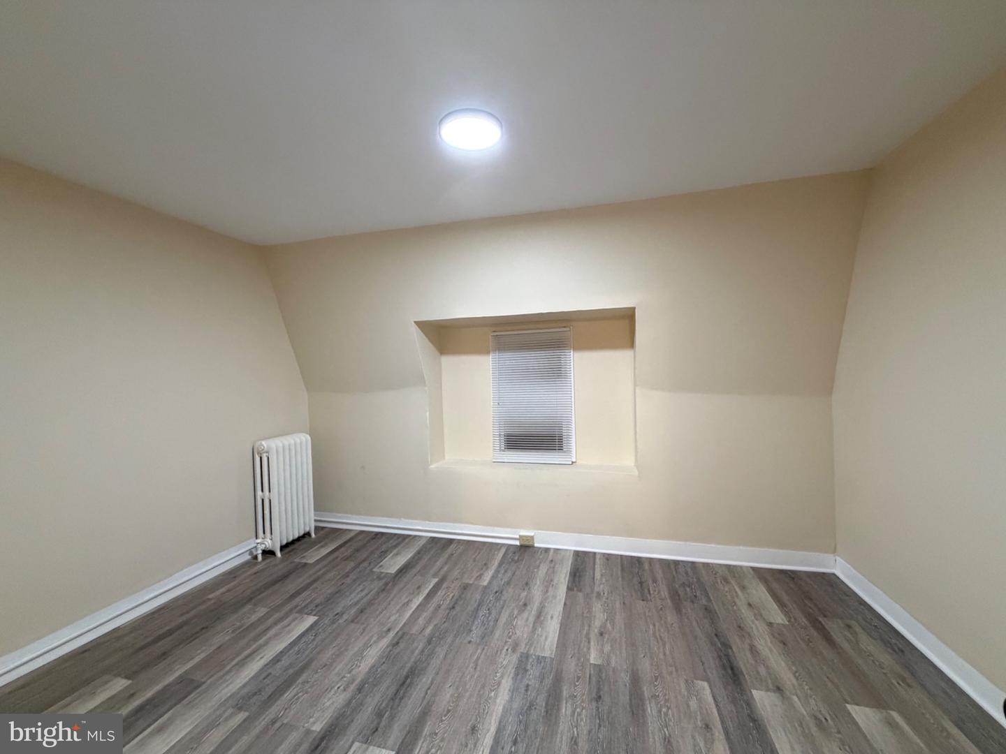 360 N Front St Property Photo 18