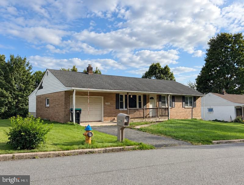 308 Blackwood Dr Property Photo 1