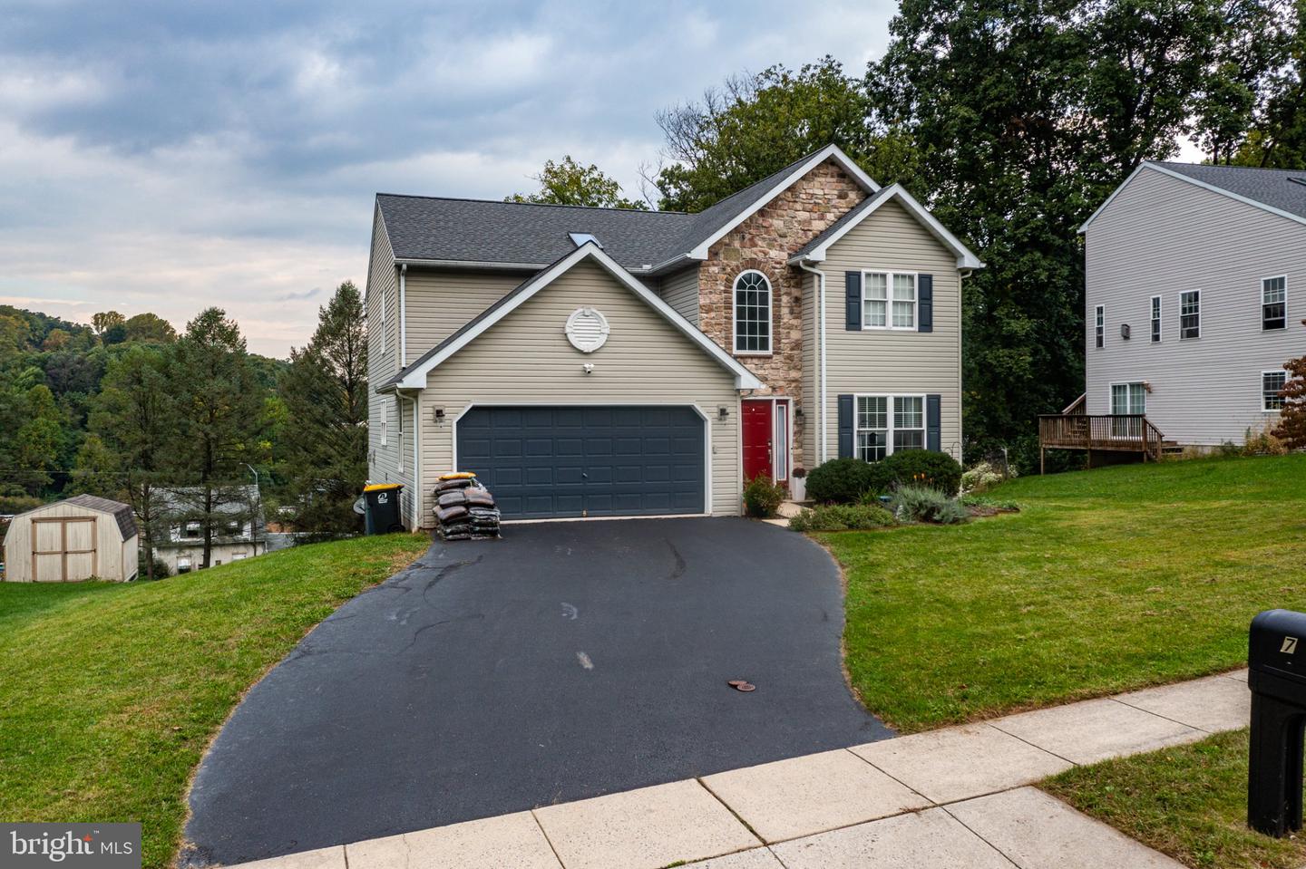 7 Josephs Way Property Photo 2