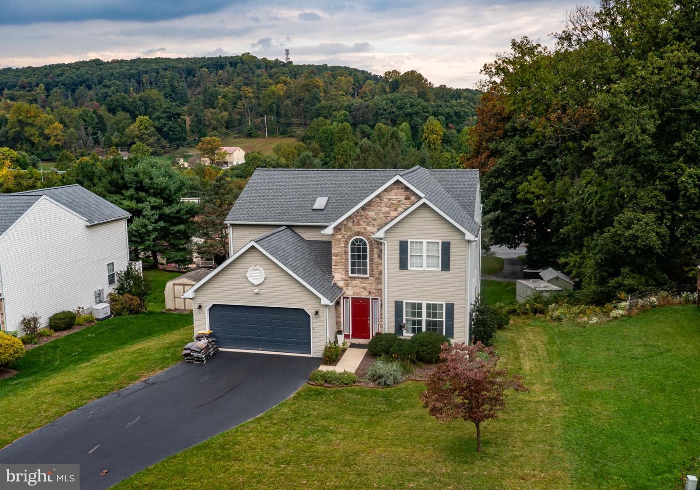 7 Josephs Way Property Photo 3