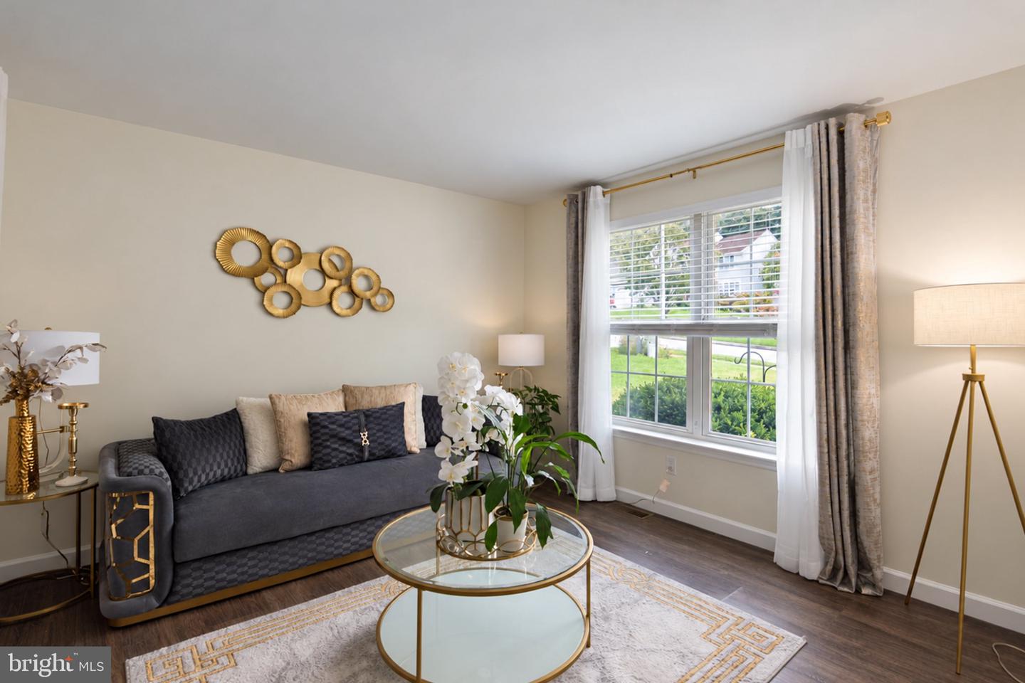 7 Josephs Way Property Photo 12