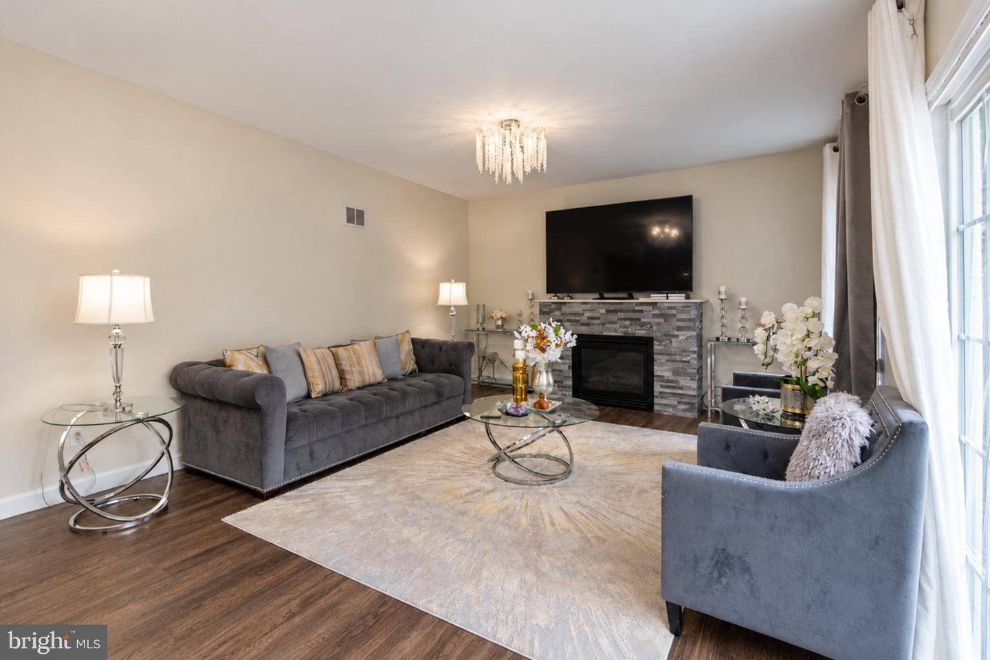 7 Josephs Way Property Photo 14