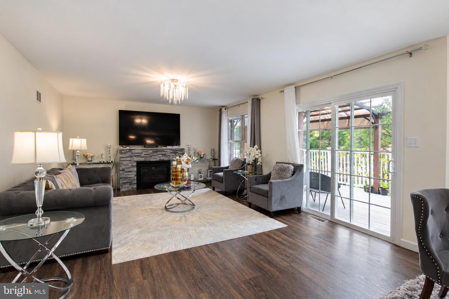7 Josephs Way Property Photo 16