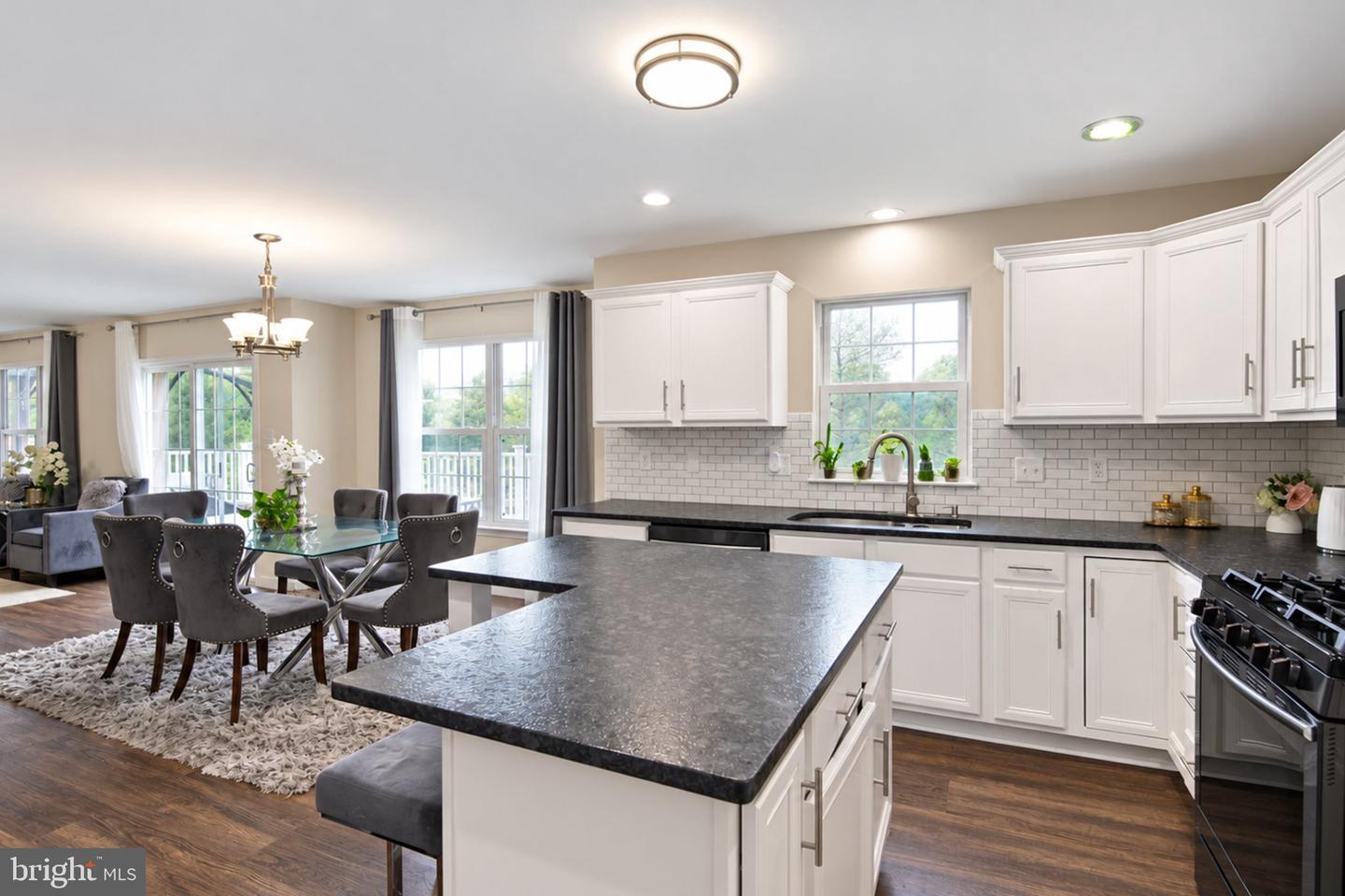 7 Josephs Way Property Photo 18