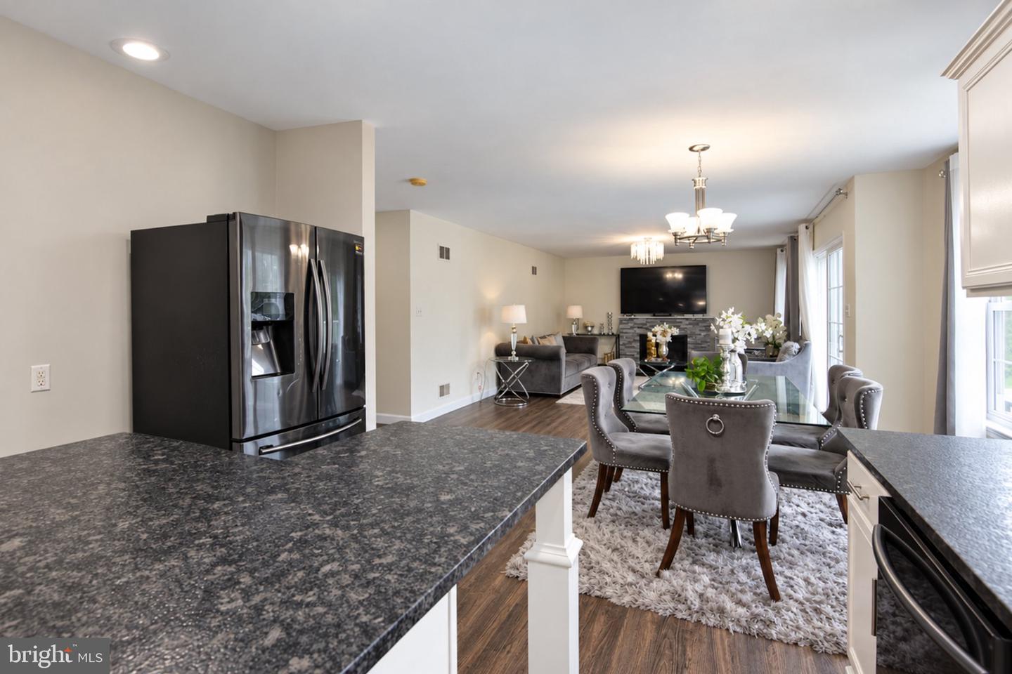 7 Josephs Way Property Photo 20