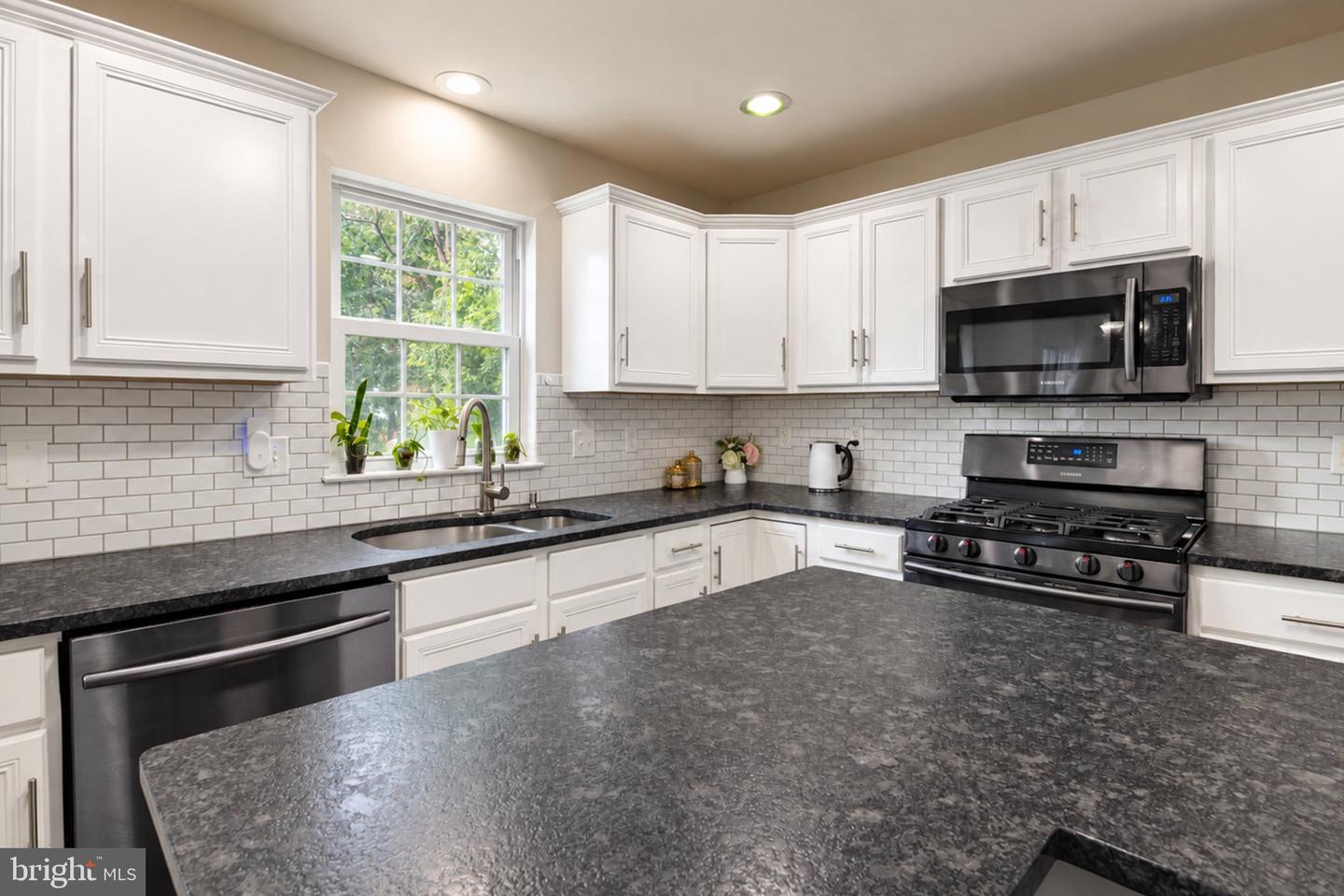 7 Josephs Way Property Photo 21