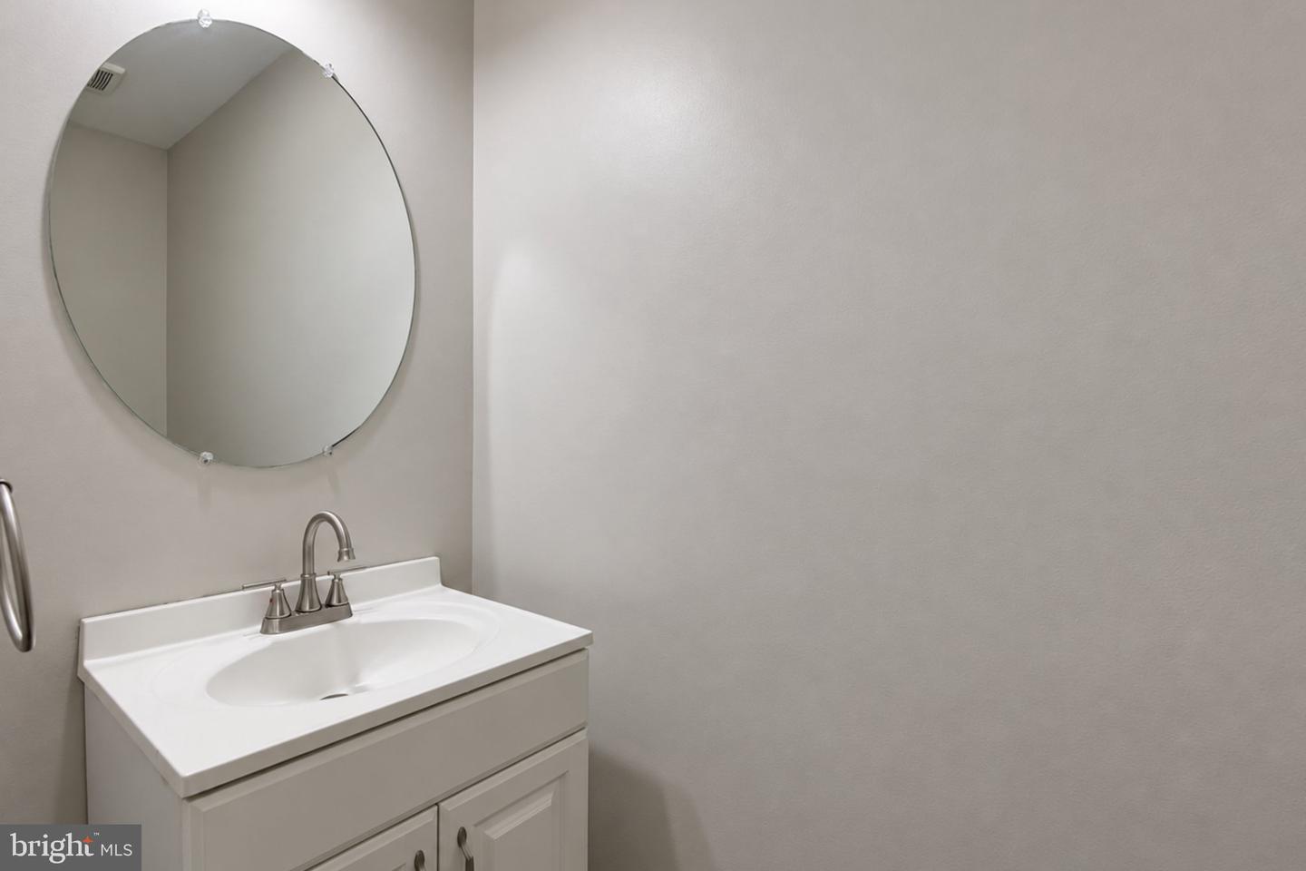 7 Josephs Way Property Photo 28