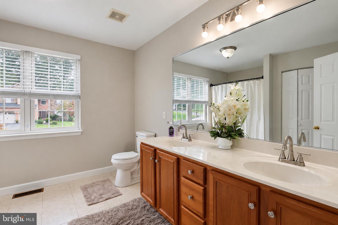 7 Josephs Way Property Photo 32