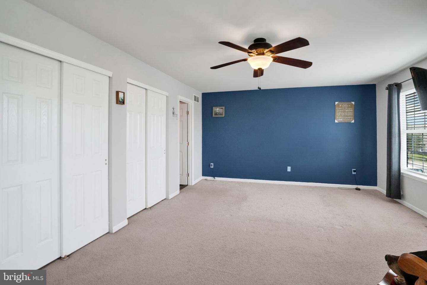 40 N Calais Dr Property Photo 15