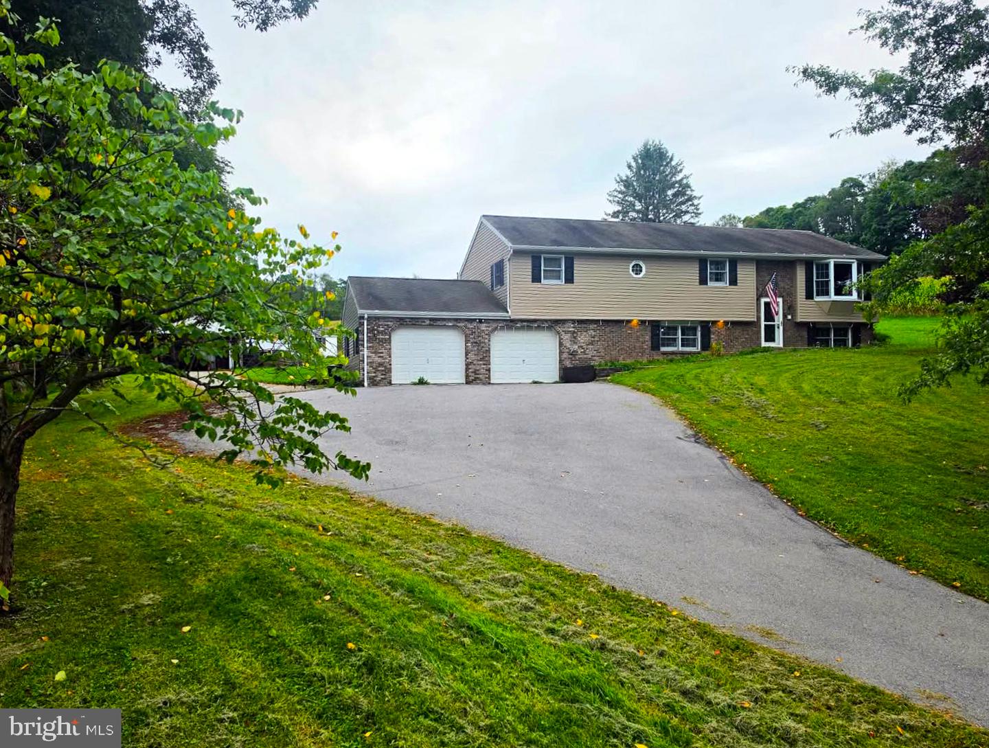 36 Hertzog School Rd Property Photo 1