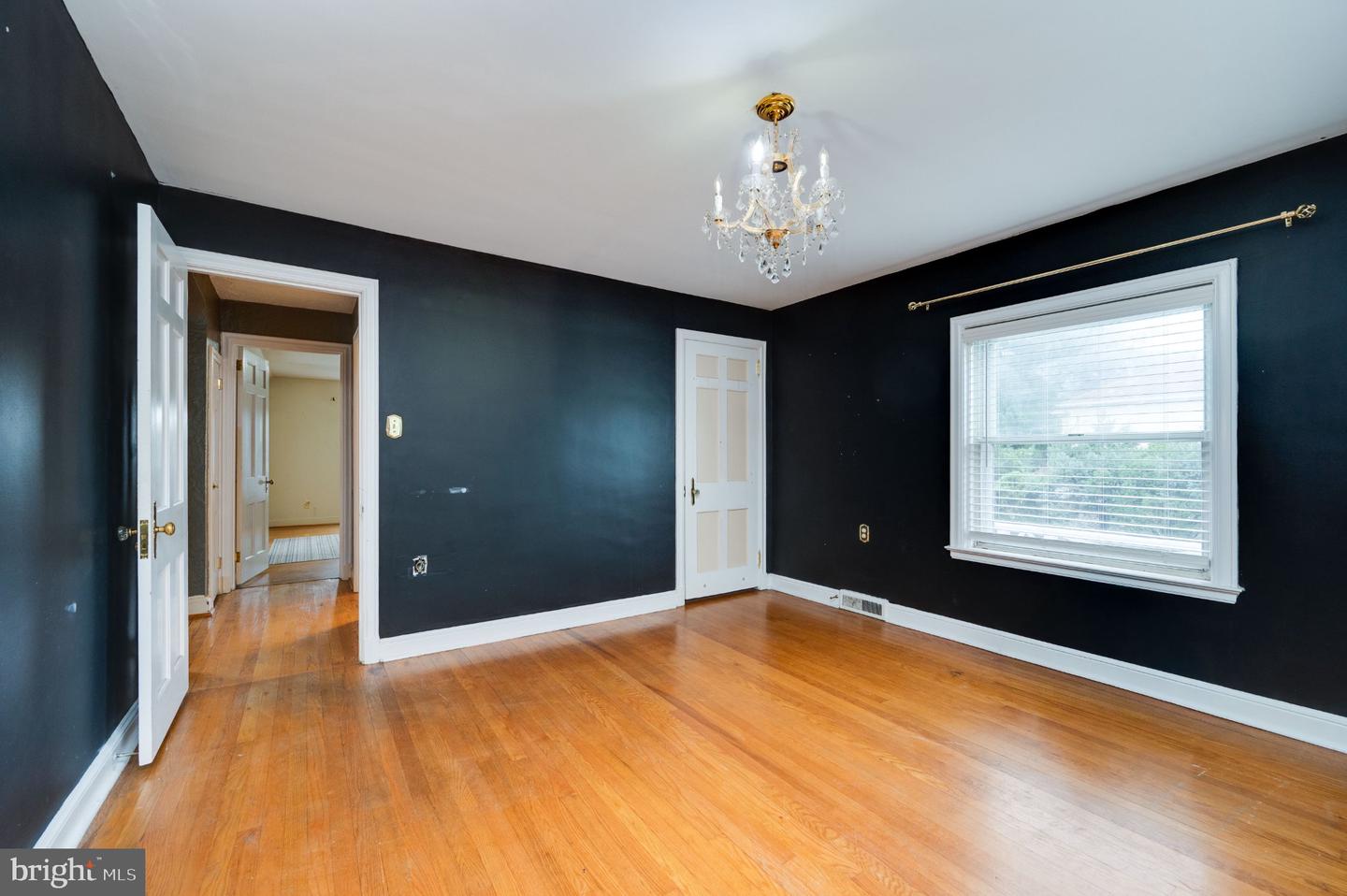 1800 Olive St Property Photo 27