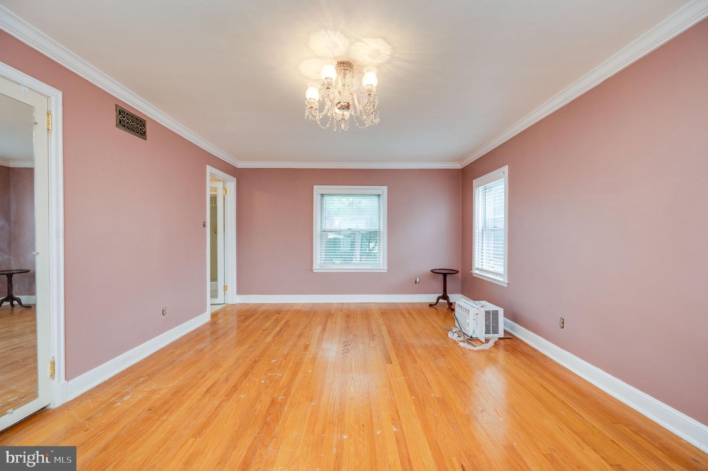 1800 Olive St Property Photo 30