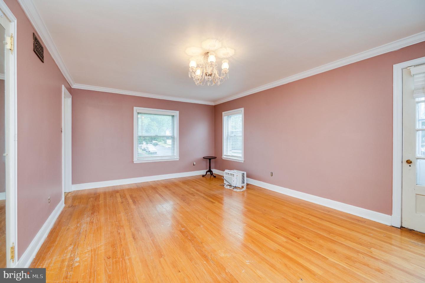 1800 Olive St Property Photo 31
