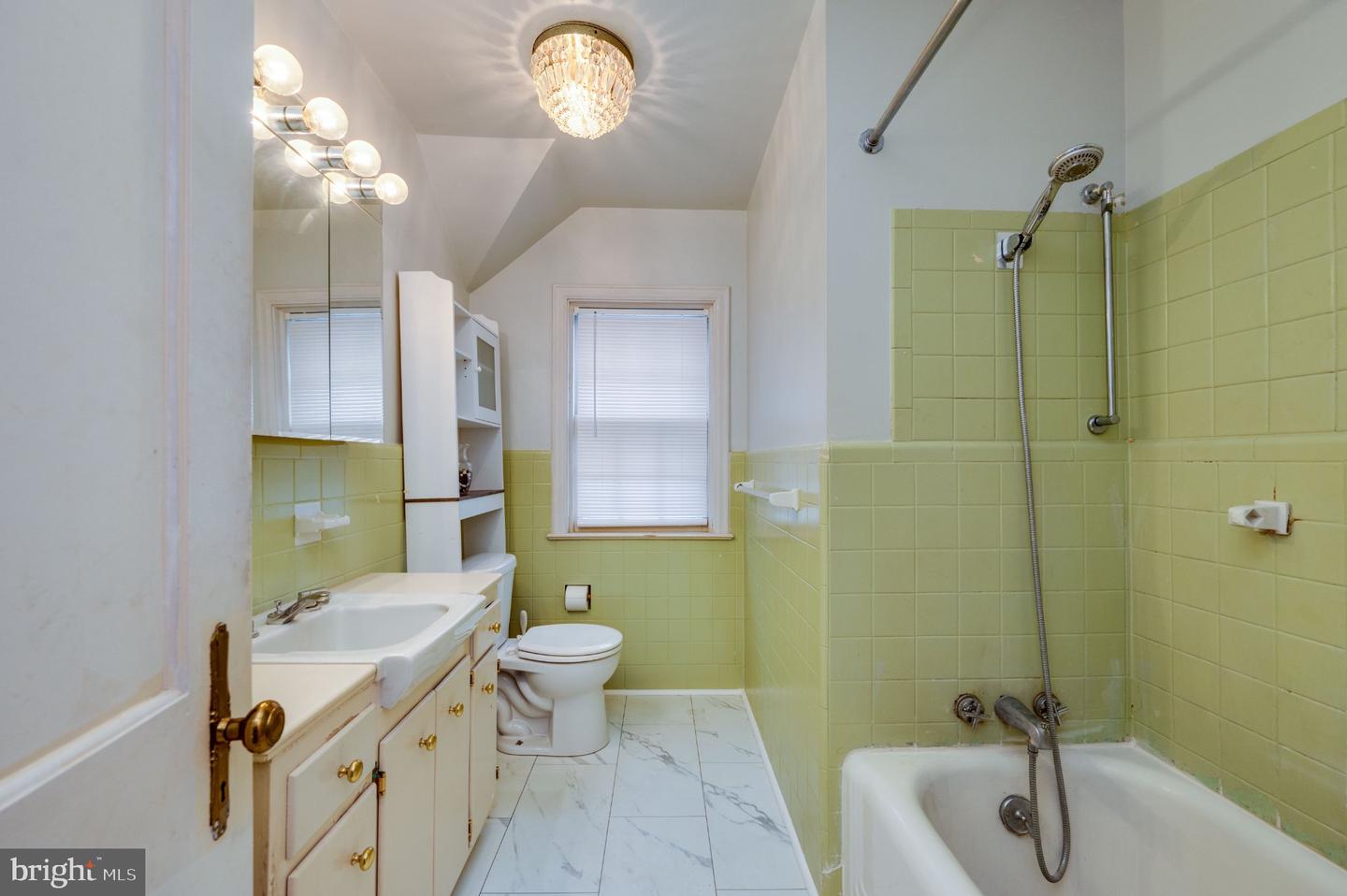 1800 Olive St Property Photo 39
