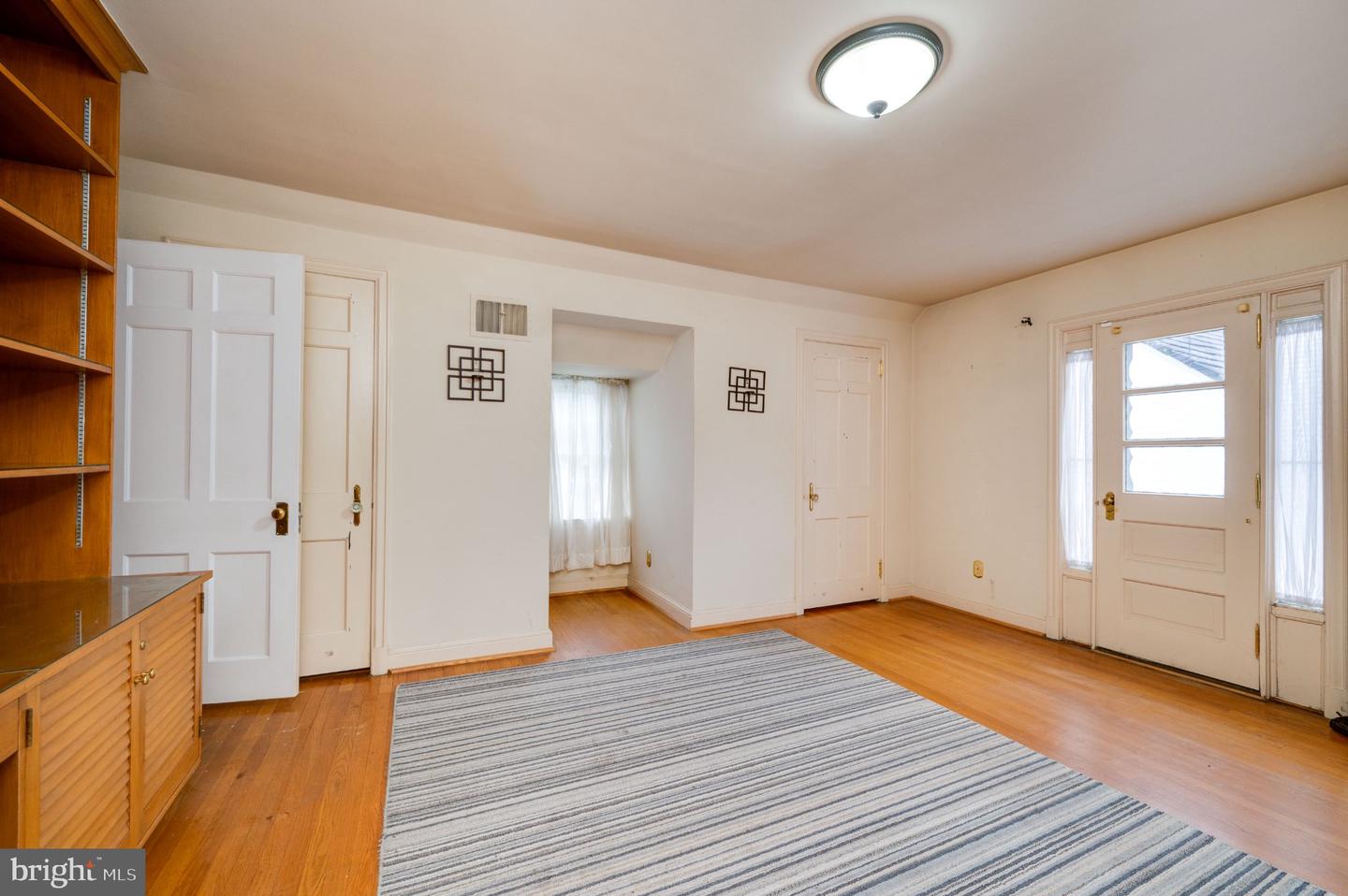 1800 Olive St Property Photo 41