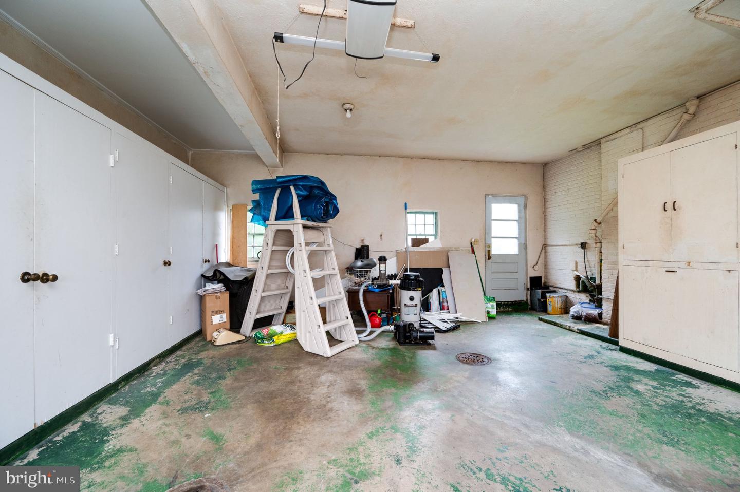 1800 Olive St Property Photo 43