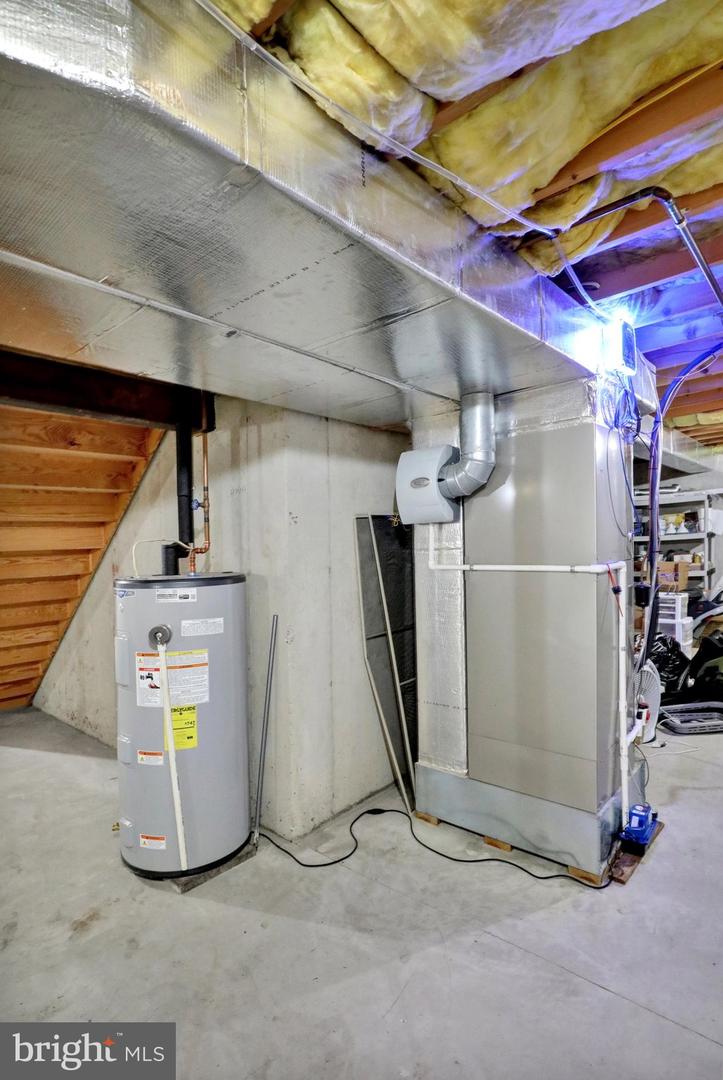 8 Power Dr Property Photo 33