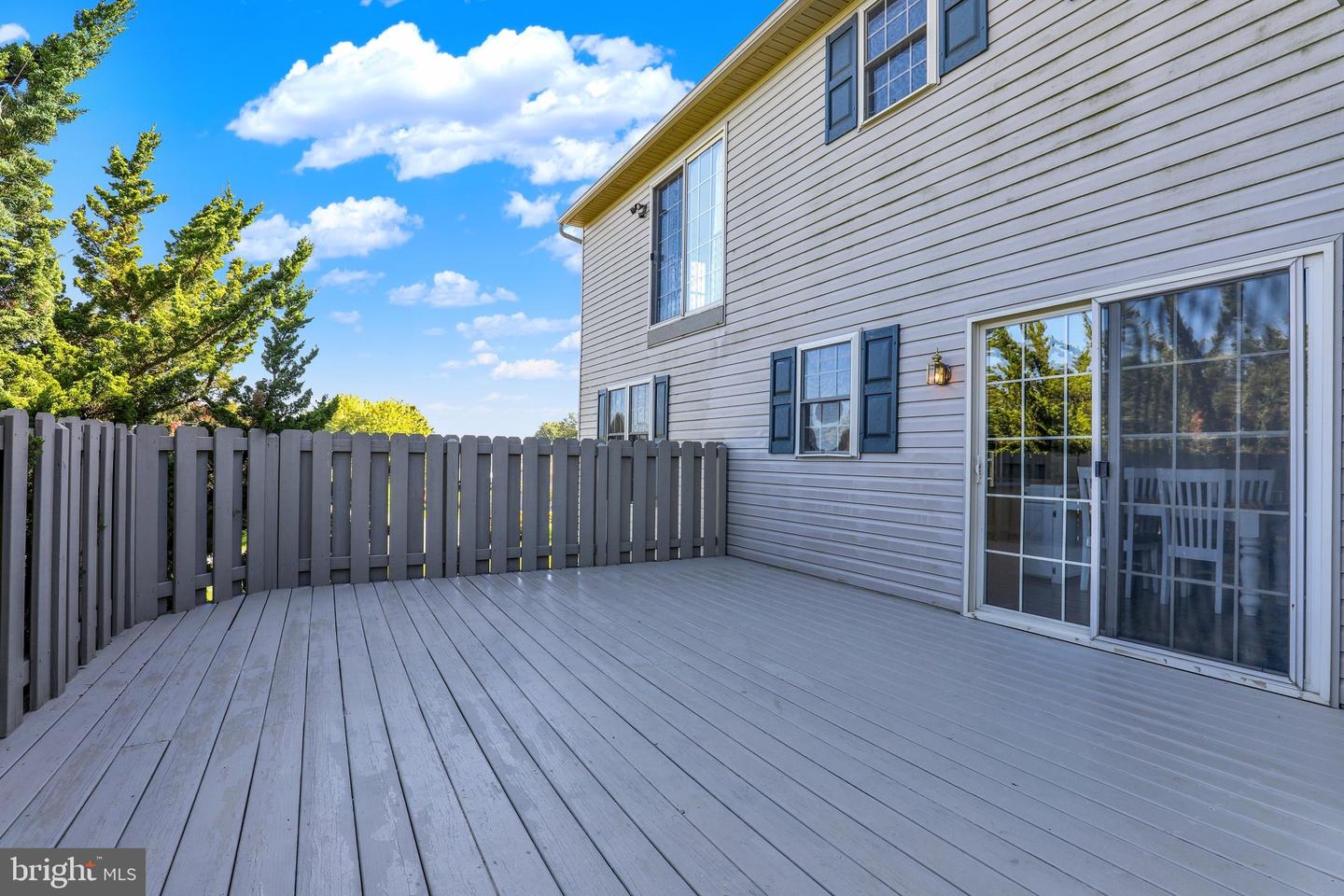 8 Power Dr Property Photo 36