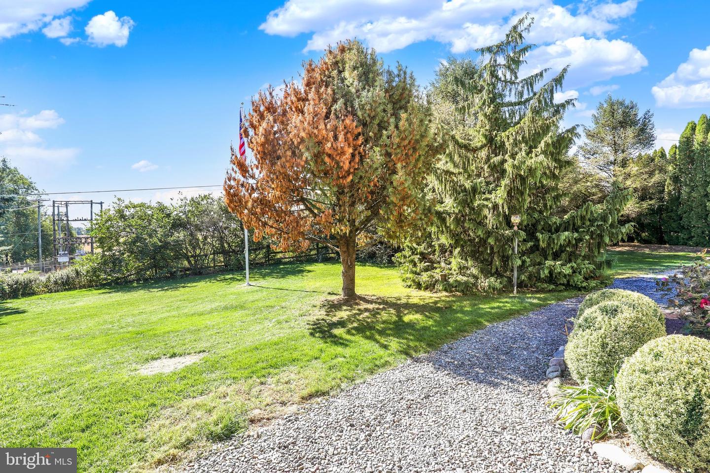 8 Power Dr Property Photo 38