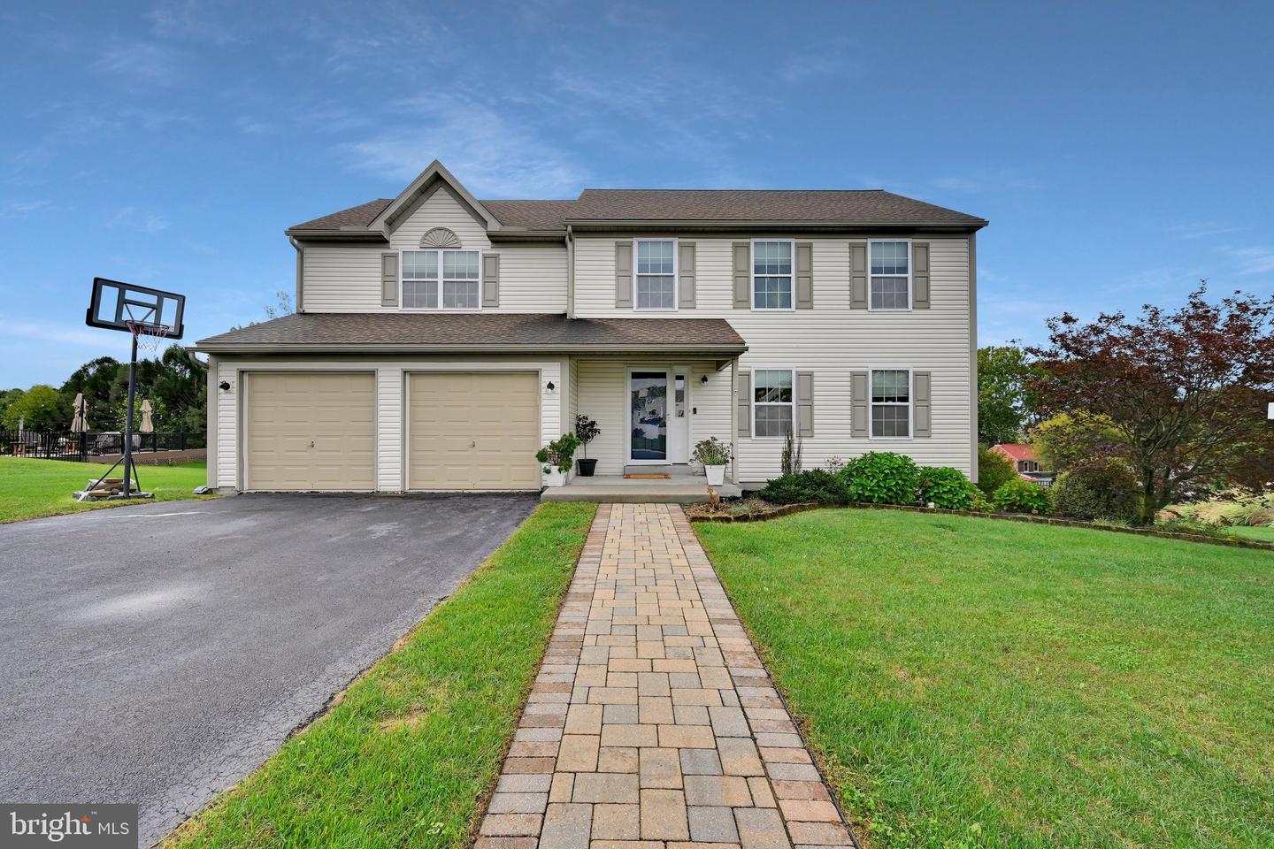 59 SUNGLO DR