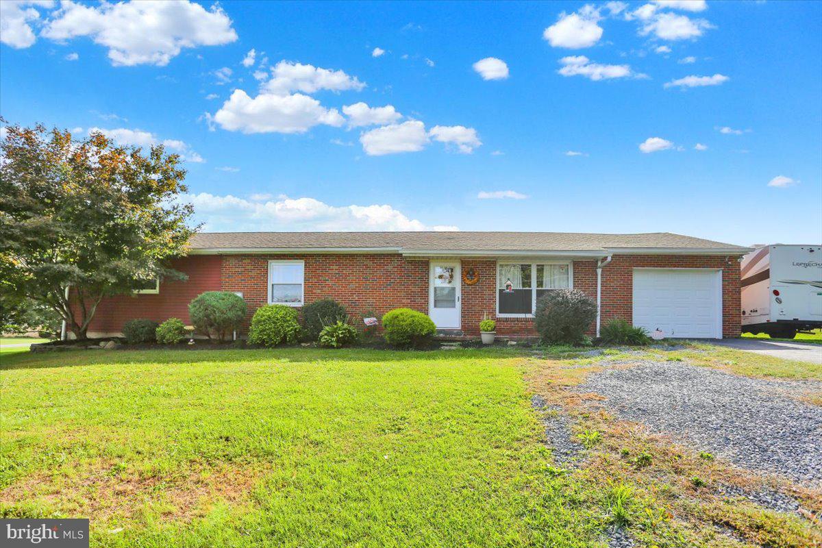 1383 Fairview Dr Property Photo 1