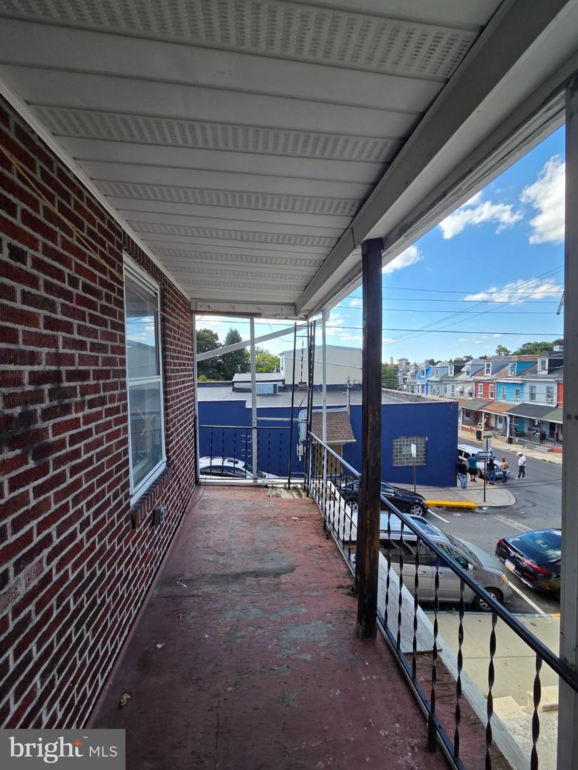 503 S 16 1/2 St Property Photo 1