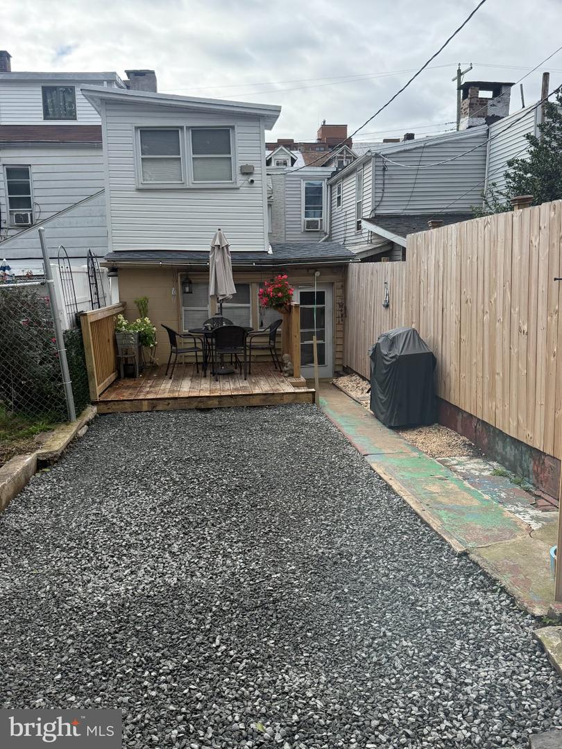 131 Wunder St Property Photo 2