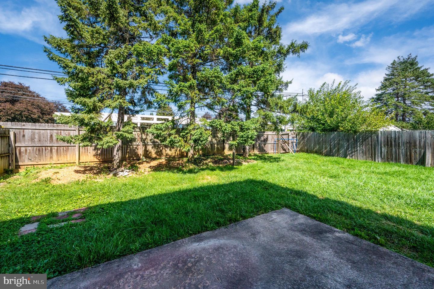 1909 Andre Ct Property Photo 14