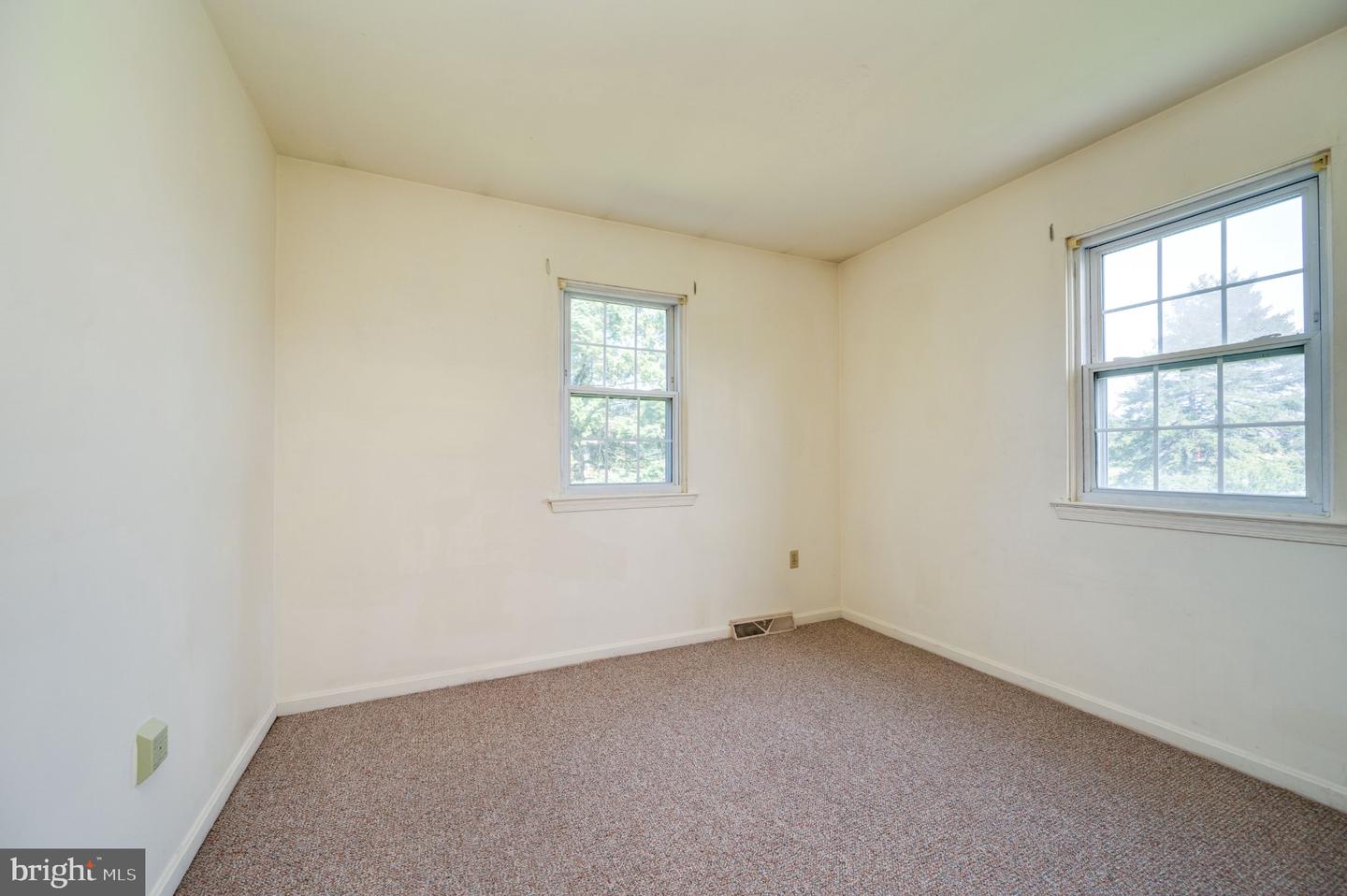 1909 Andre Ct Property Photo 45