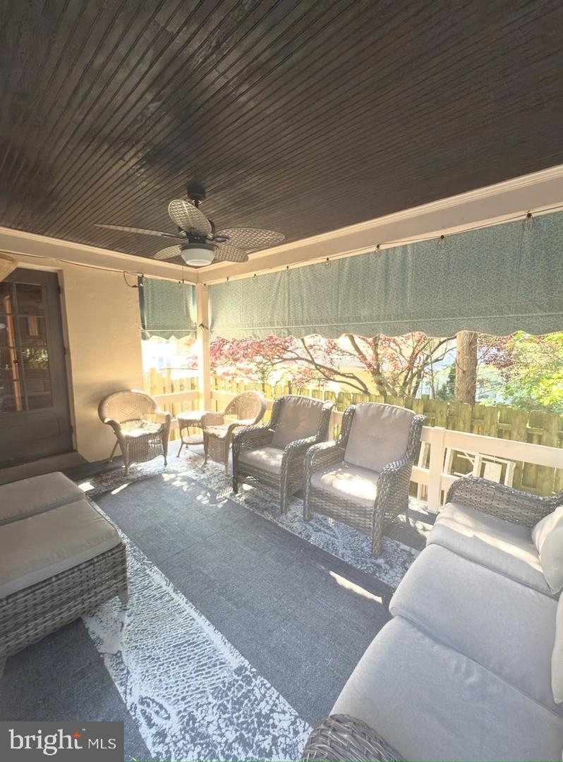 6 S Los Robles Ct Property Photo 7