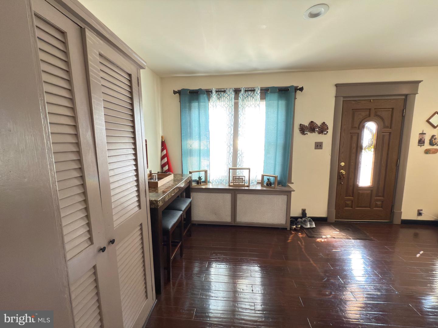 6 S Los Robles Ct Property Photo 13