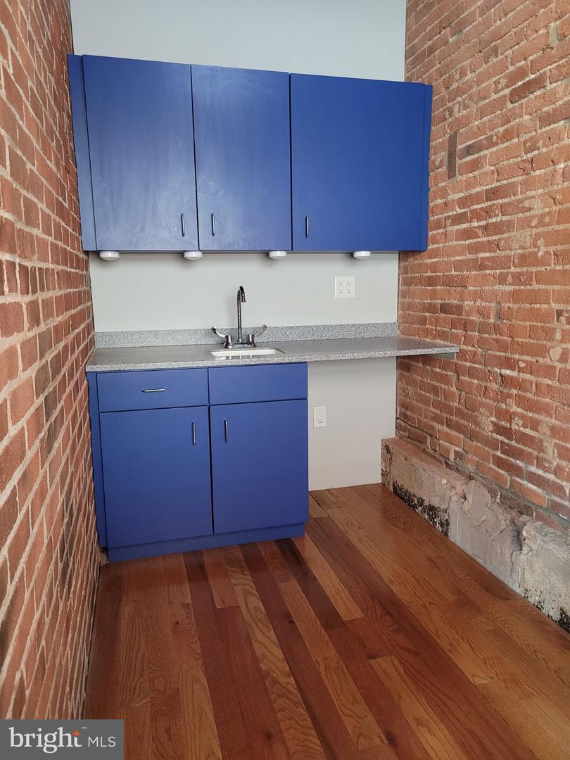 503 Penn St Property Photo 7