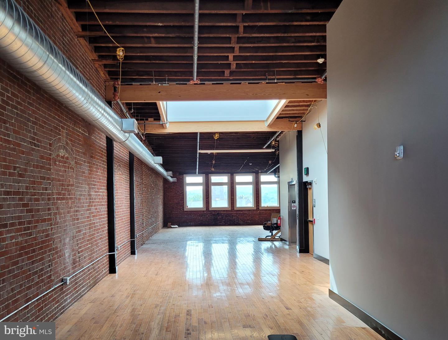 503 Penn St Property Photo 11