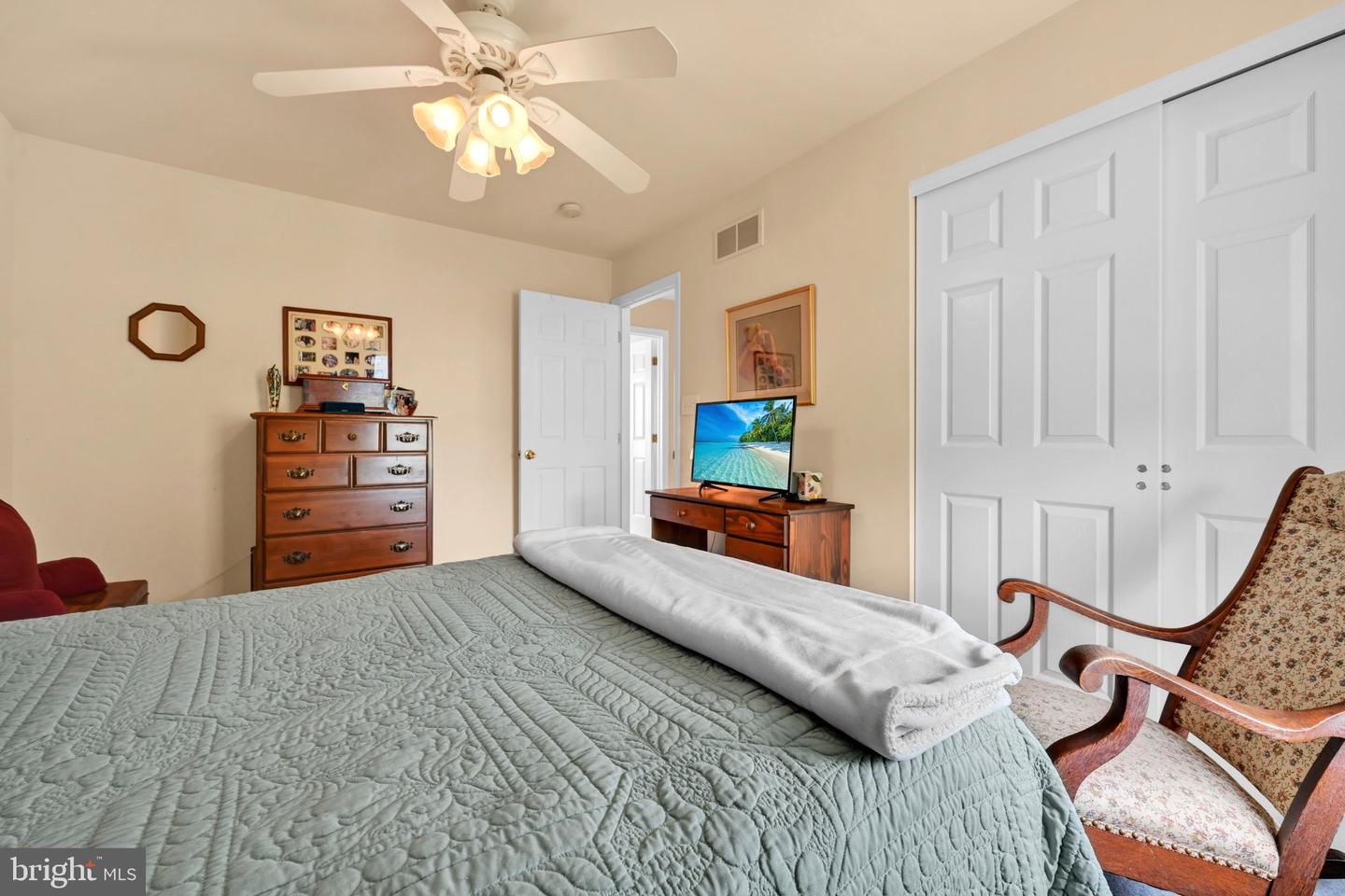 351 Oneida Dr Property Photo 27