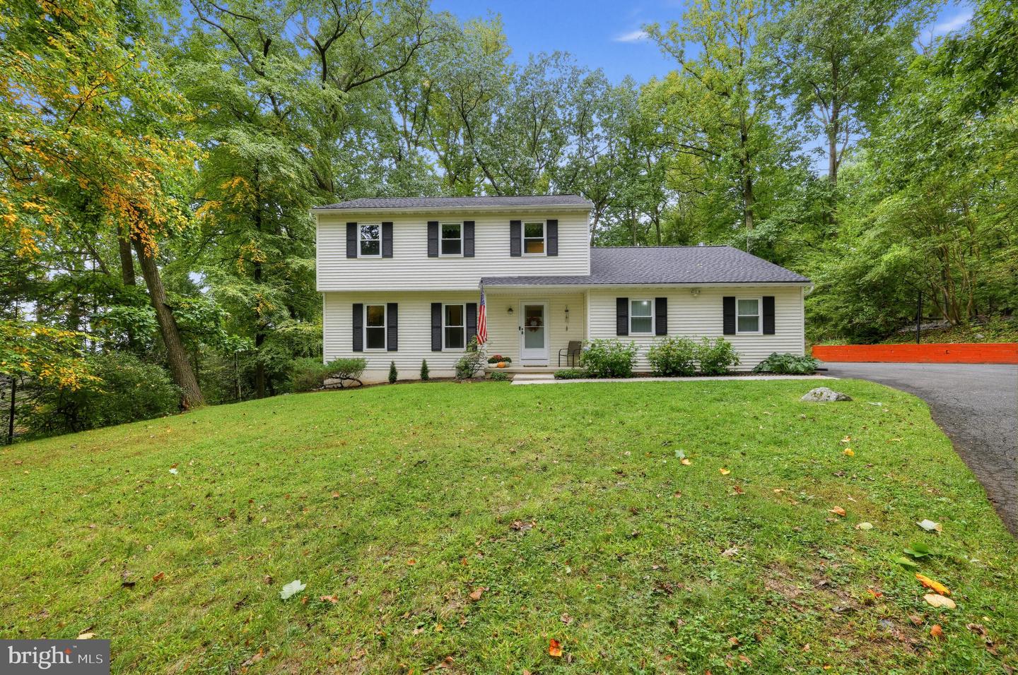 52 Spring Rd Property Photo 1