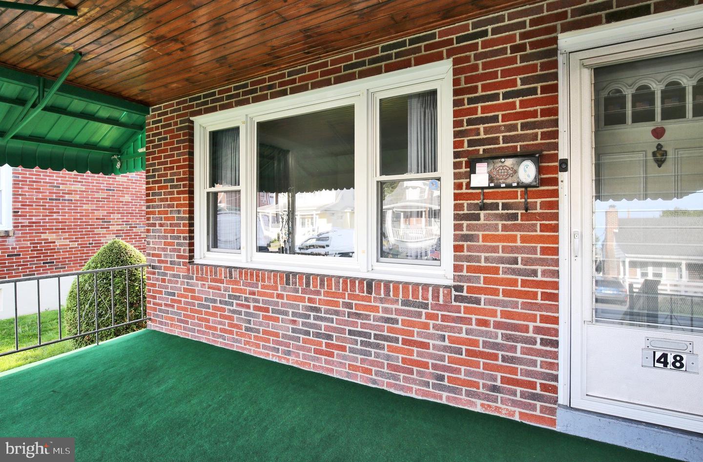 48 Keppel Ave Property Photo 4