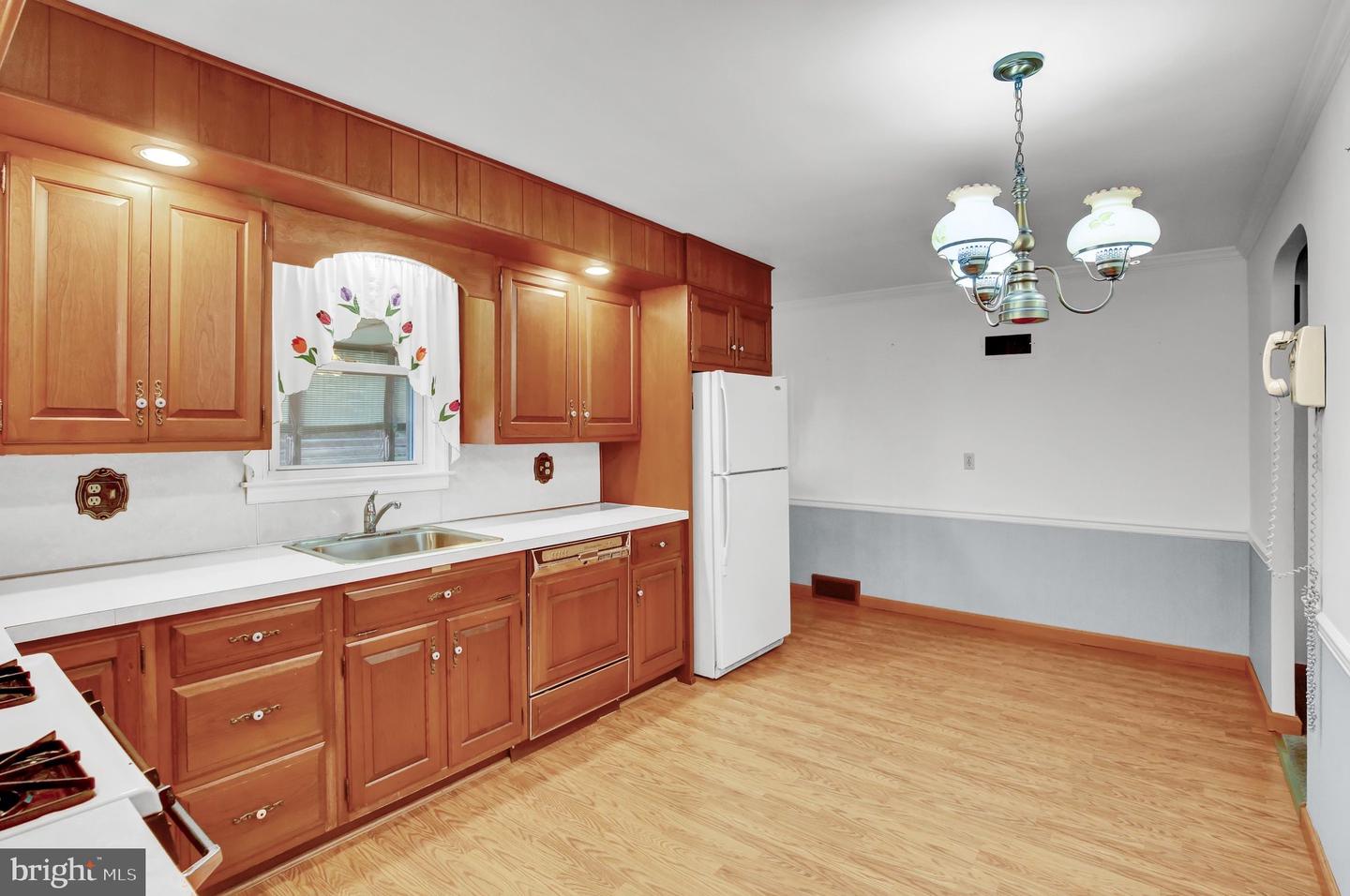 48 Keppel Ave Property Photo 19