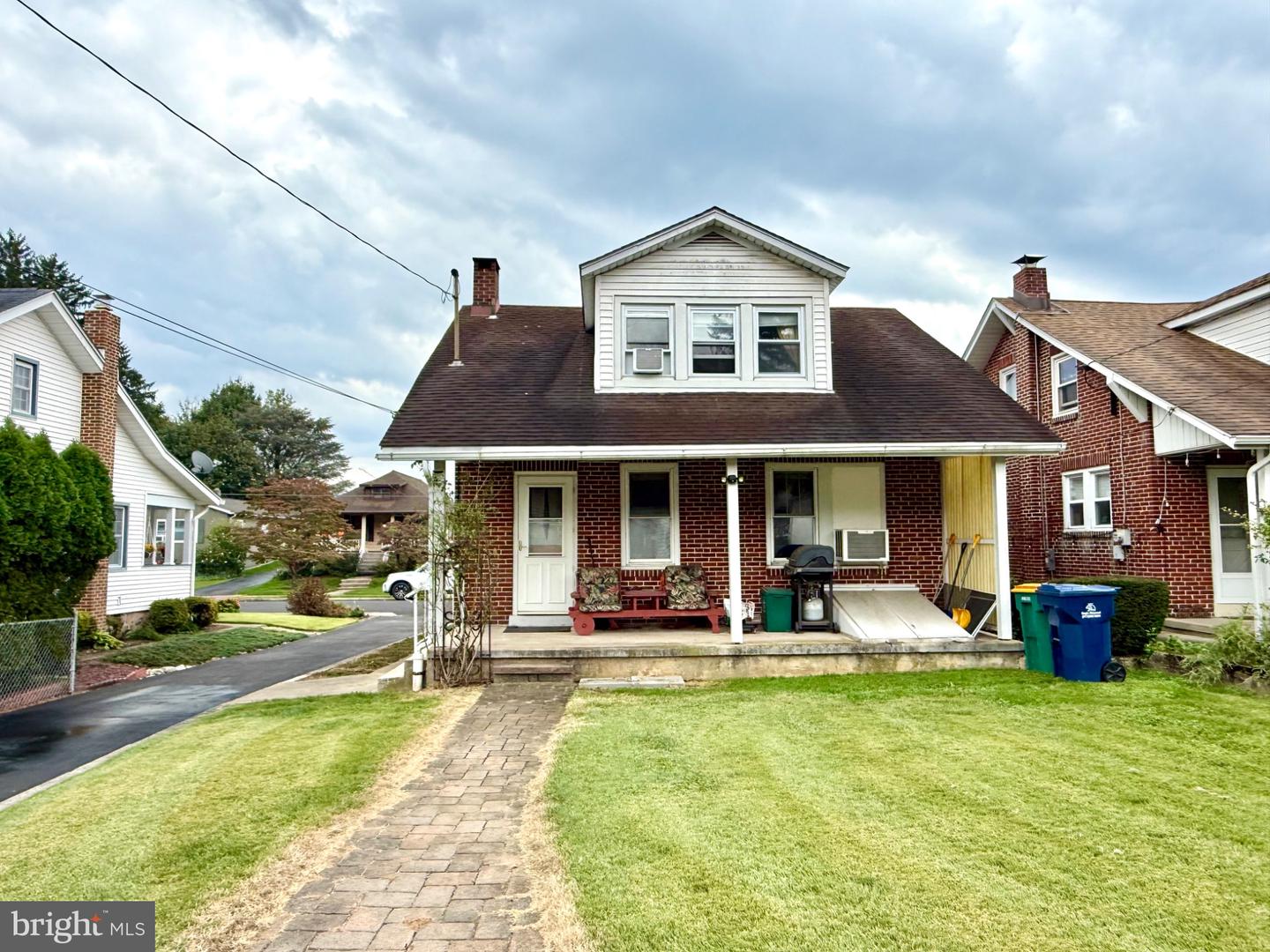 2039 Reading Ave Property Photo 5